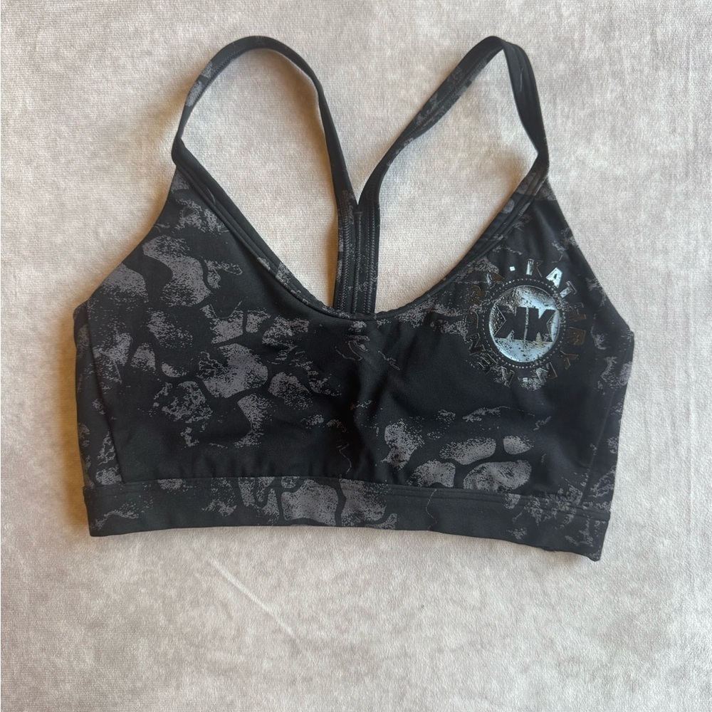 Gymshark Black and Gray Patterned Sports Bra